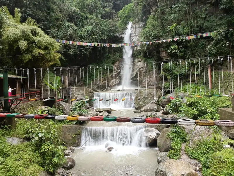 Darjeeling to Banjhakri Falls Cab